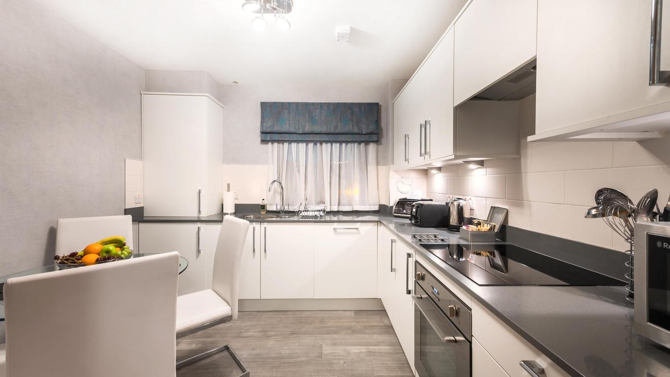 The Knight Residence by Mansley