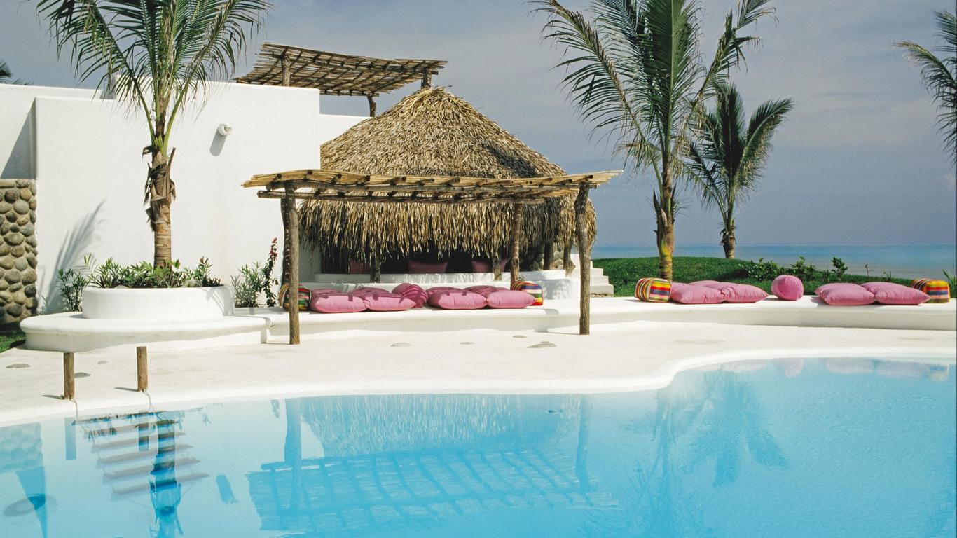 Hotel Azucar